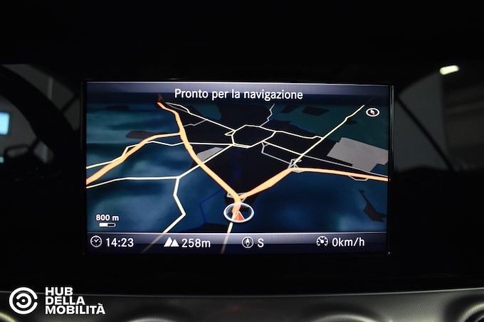 MERCEDES-BENZ E 220 d 4Matic Sport